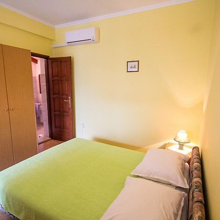 Sandra House With Apartment Umag Extérieur photo